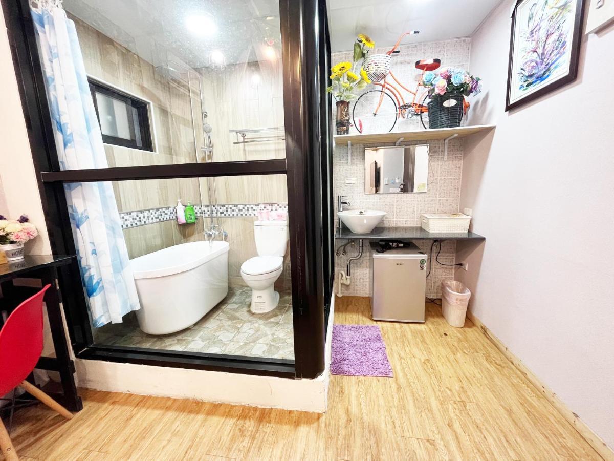 Woju Homestay Ταϊνάν Εξωτερικό φωτογραφία
