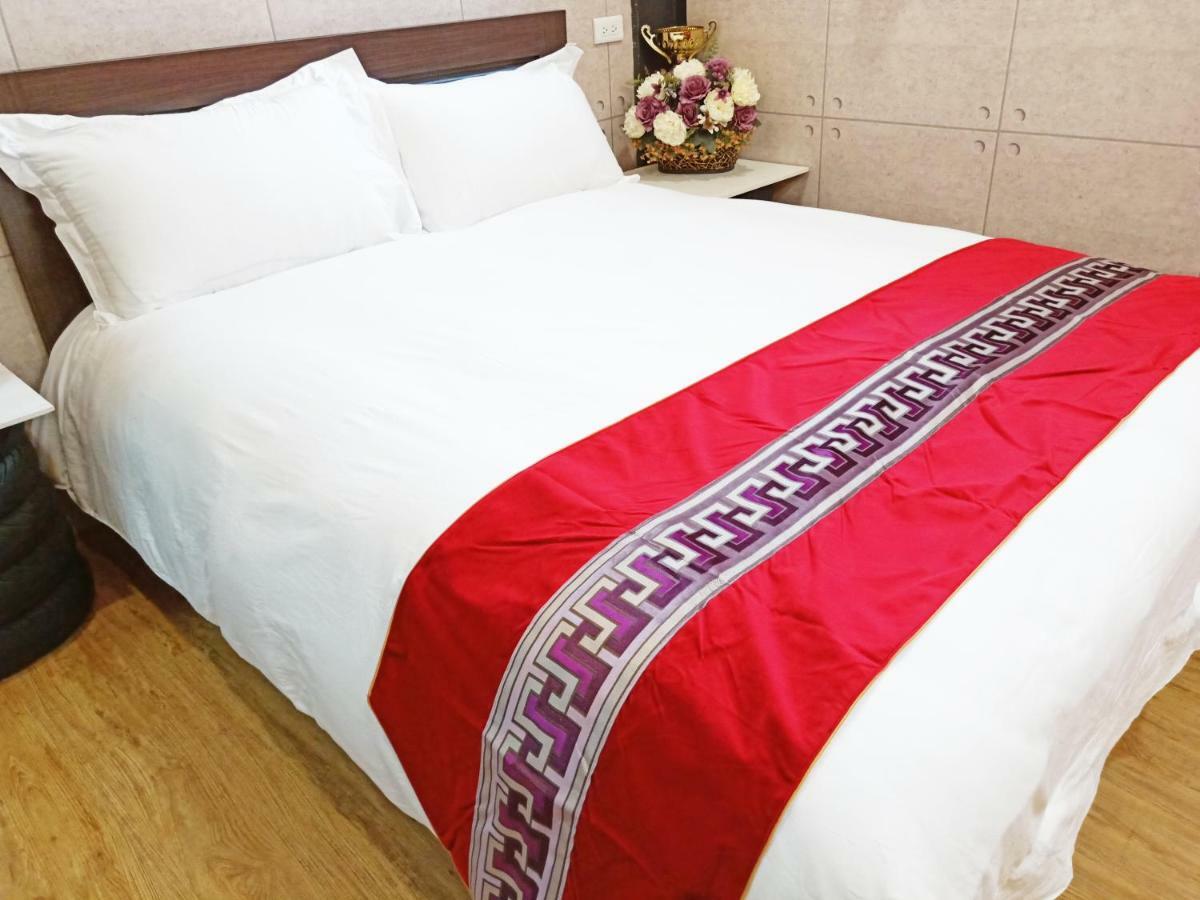 Woju Homestay Ταϊνάν Εξωτερικό φωτογραφία