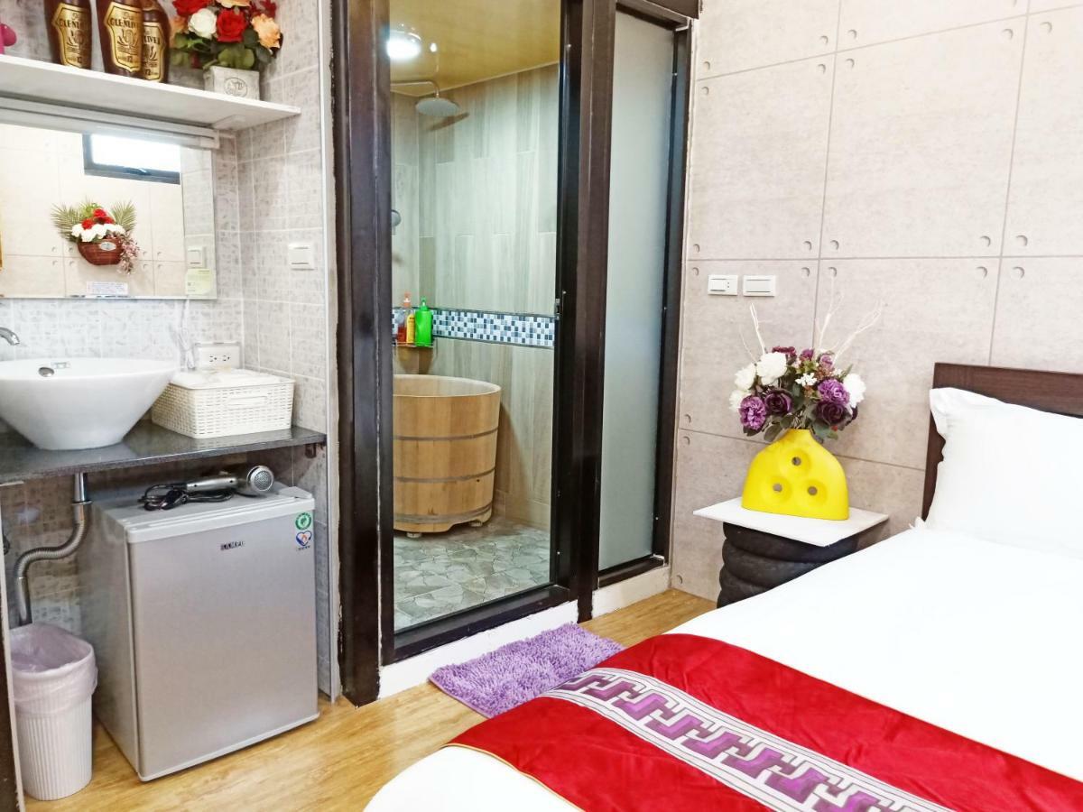 Woju Homestay Ταϊνάν Εξωτερικό φωτογραφία
